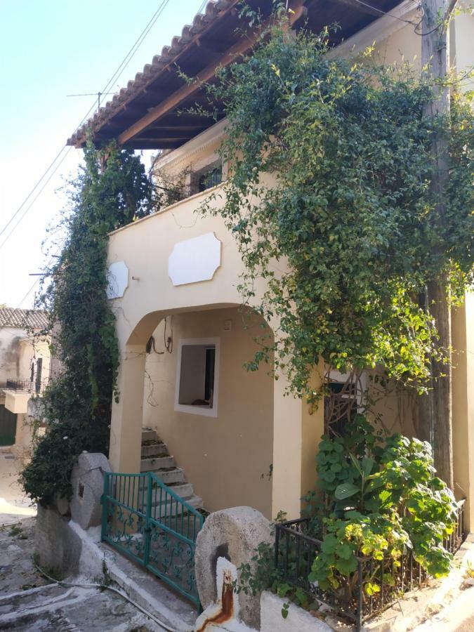 Andrea'S Traditional House Corfu  Экстерьер фото